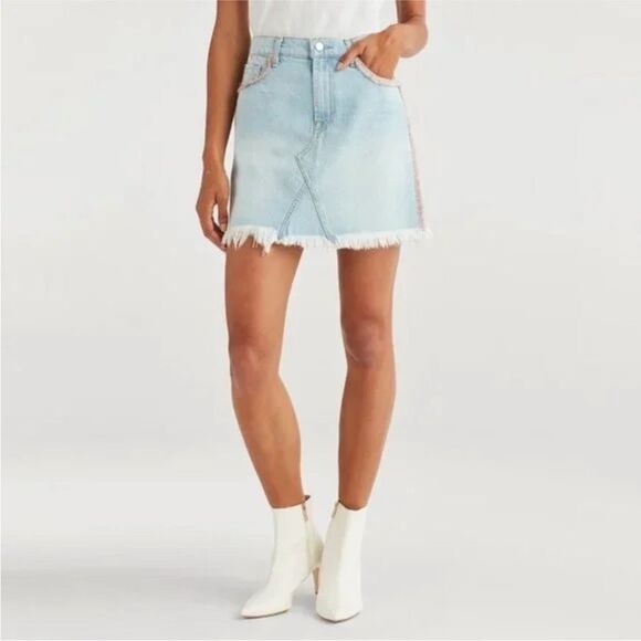 7 FOR ALL MANKIND | Rainbow Fringe Light Wash Denim Skirt Women’s Size 29 (8) - Picture 1 of 13